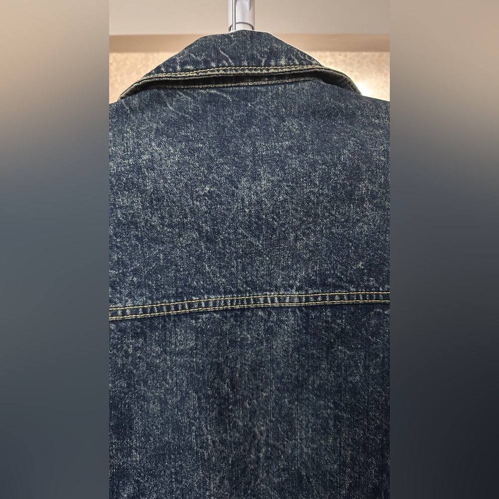 Oversized Denim Jacket - Picture 11 of 12
